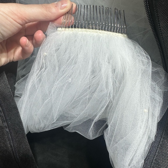 Sara Gabriel Custom Made Royal Cathedral Veil - Picture 1 of 6